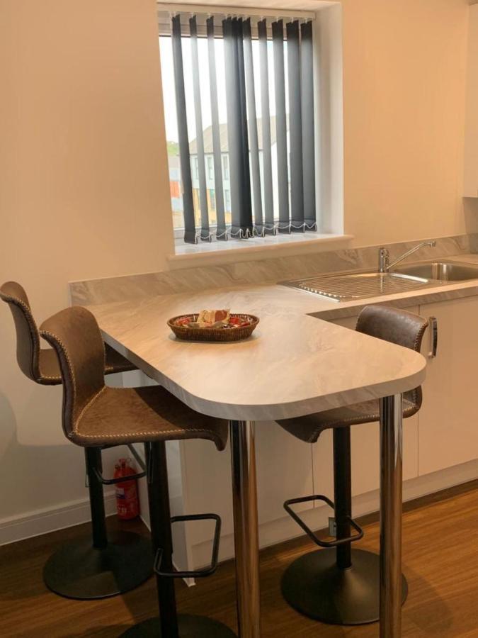 Lakeside 2 Bed Luxury Apartment No Parties No Events Early Check-In Late Check- Out Allowed West Thurrock Exterior foto